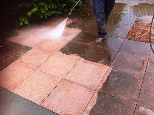 WHAT AREAS ARE CLEANED DURING OUR WATER BLASTING CLEANING SERVICES?