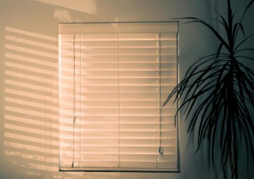 How to Clean Vertical Venetian Blinds